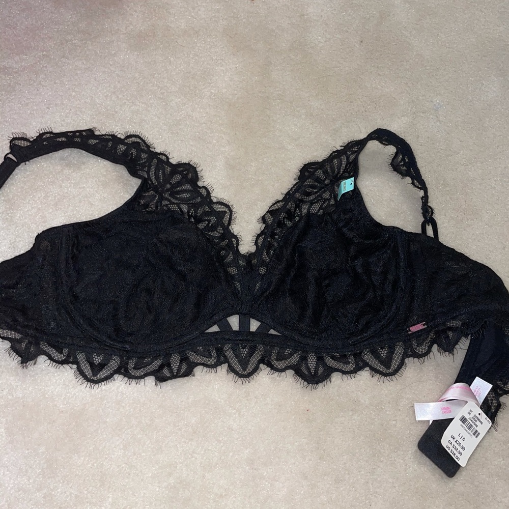 PINK BY VICTORIA’S SECRET UNLINED BLACK BRA SIZE L
